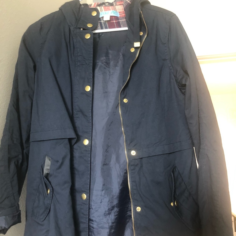 Utility jacket navy with red and navy plaid hood